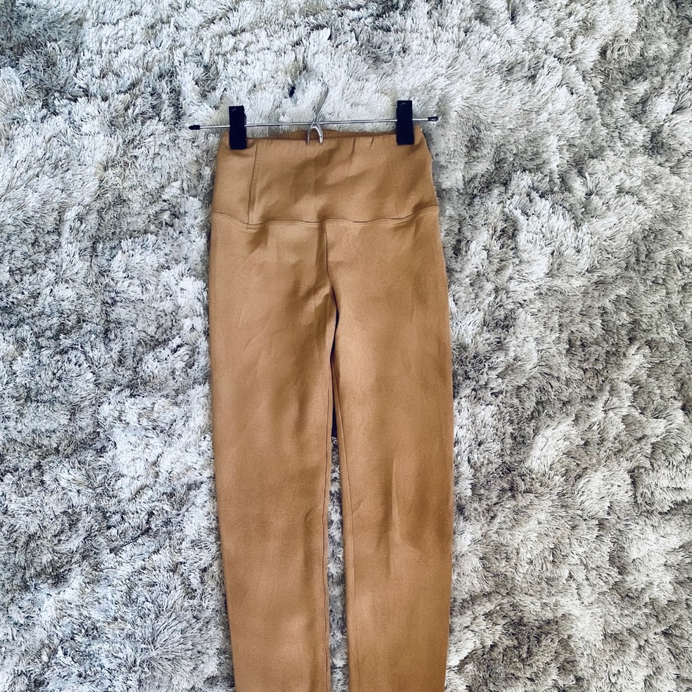 Aritzia Vegan Faux-Suede Leggings